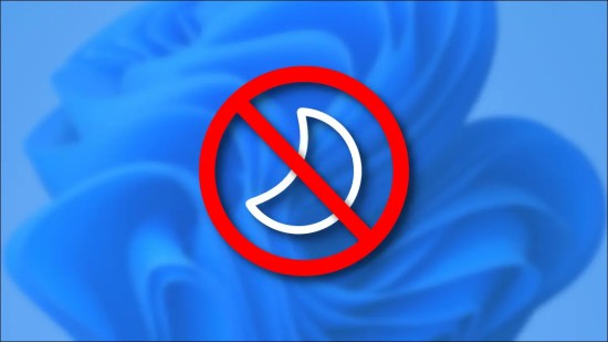 включенный_ноутбук_закрытая_крышка